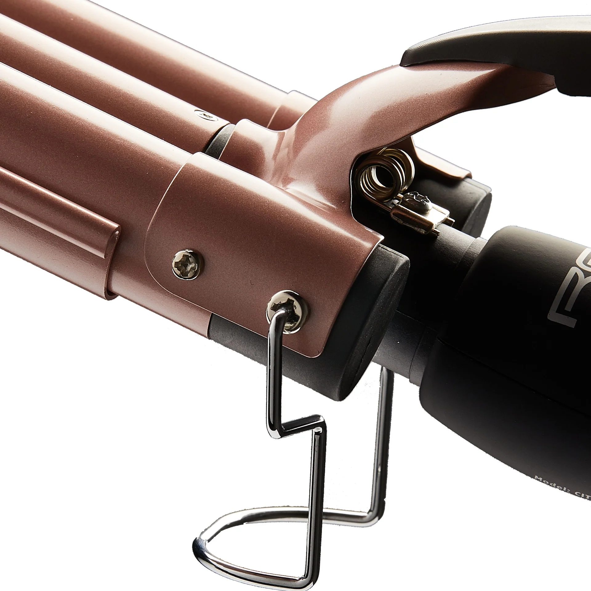 RED by KISS 1" Triple Barrel Waver - Image 6