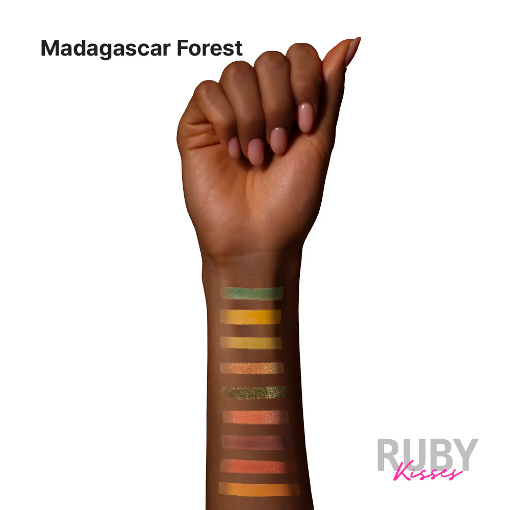 Ruby Kisses 2-in-1 Makeup Palette - Image 7