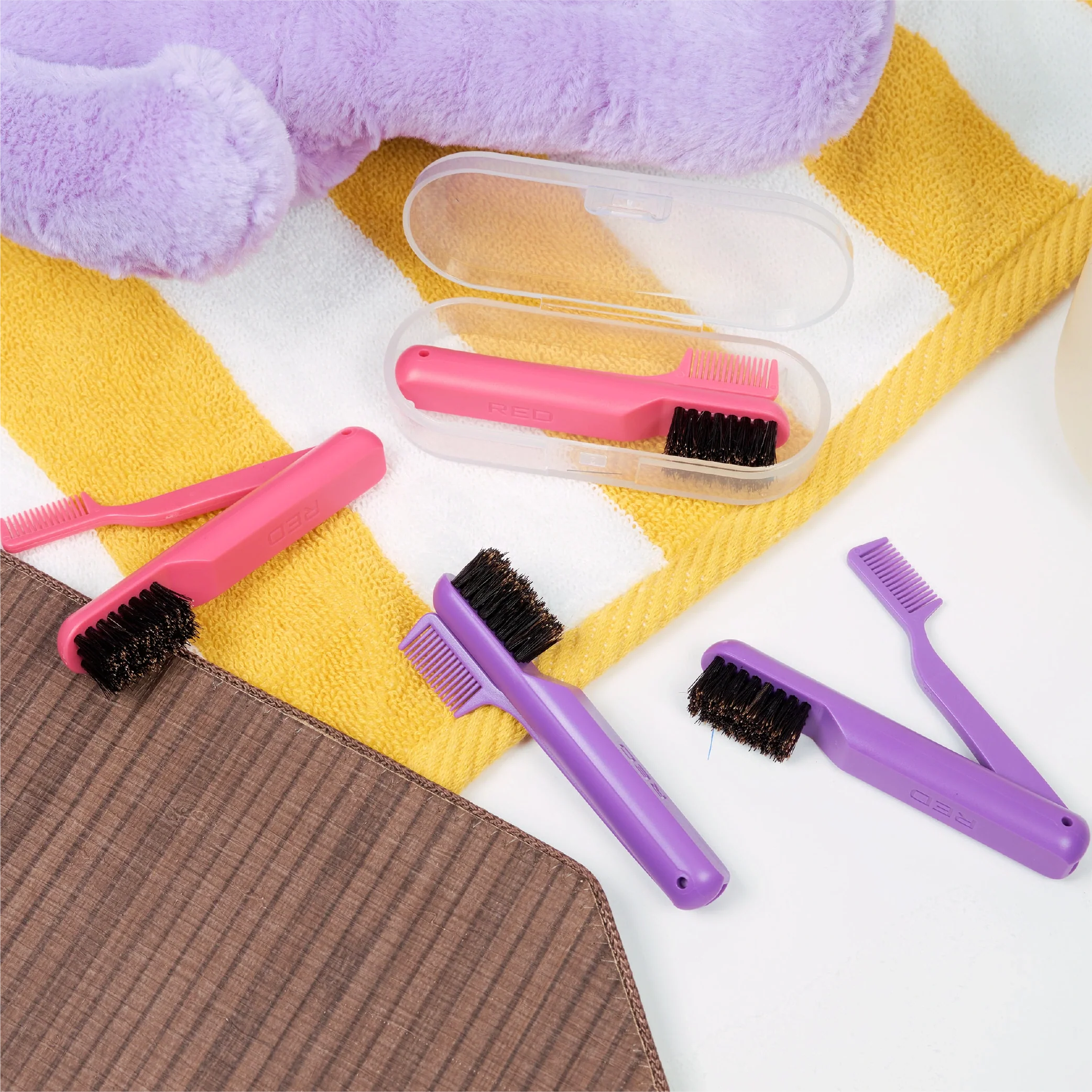 RED by KISS 2-in-1 Foldable Comb & Edge Brush w/ Travel Case - Image 11