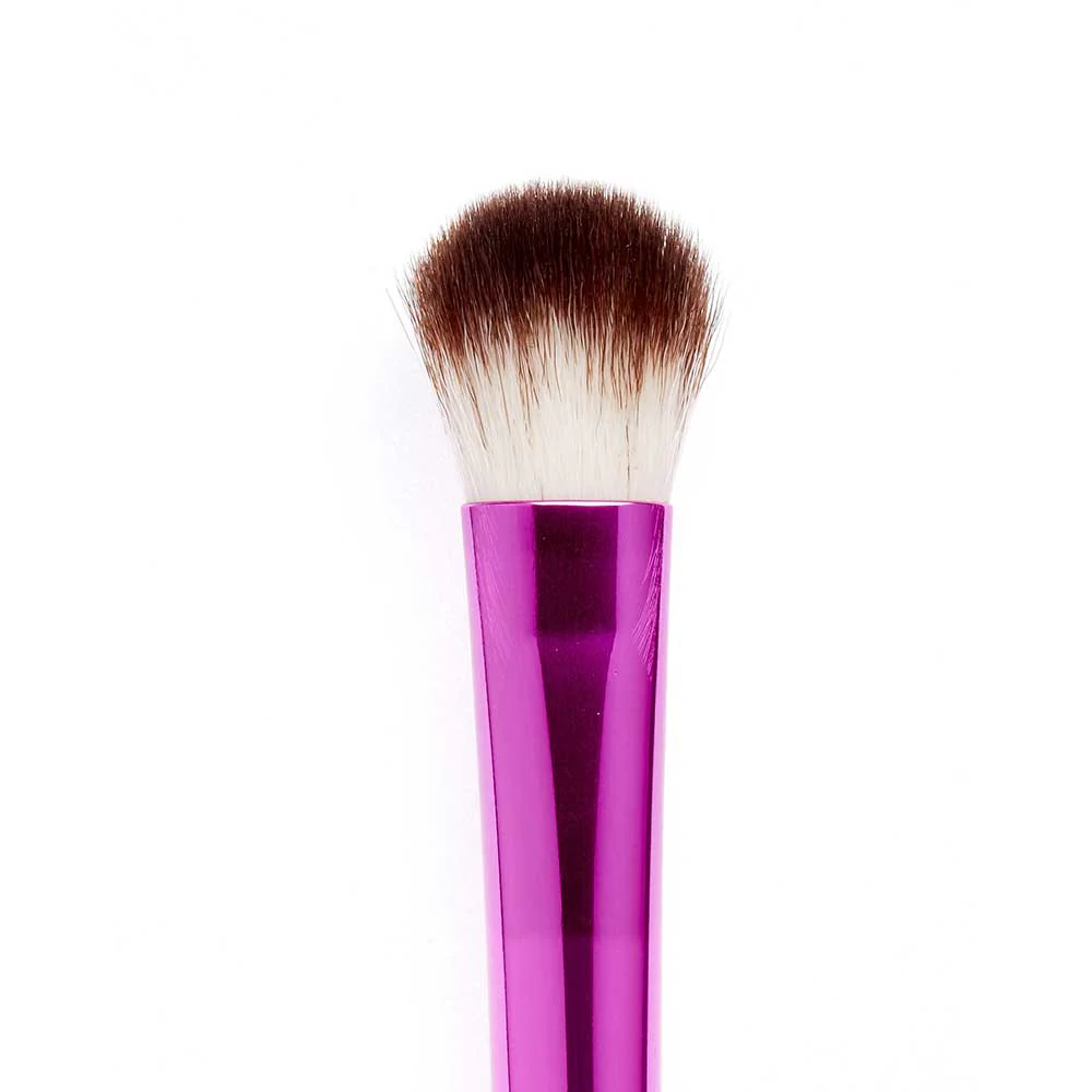 Ruby Kisses Eyeshadow Makeup Brush - Image 10