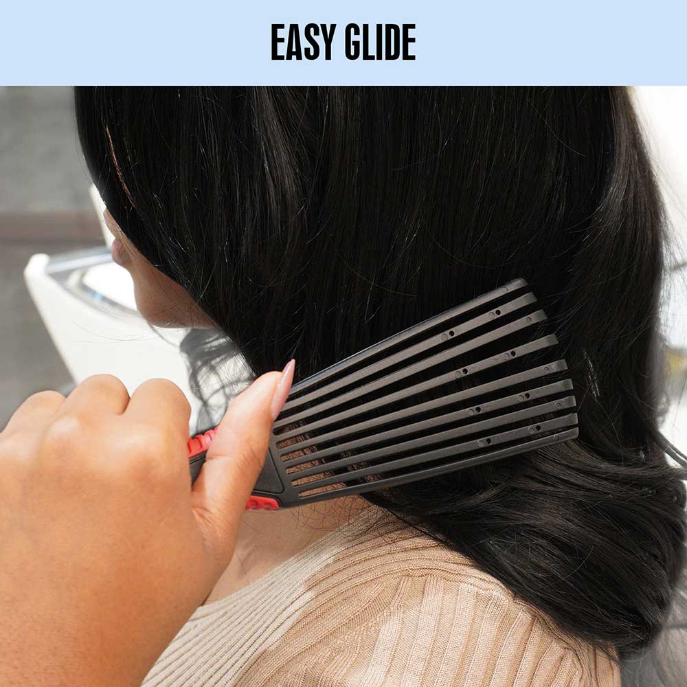 RED by KISS Glide & Define Detangle Brush - Image 16