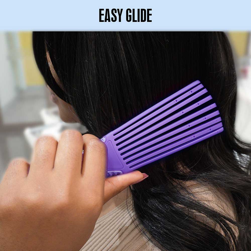 RED by KISS Glide & Define Detangle Brush - Image 17