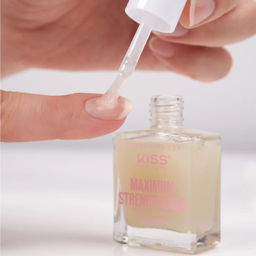 Kiss New York Nail Treatment - Maximum Strengthener - Image 4