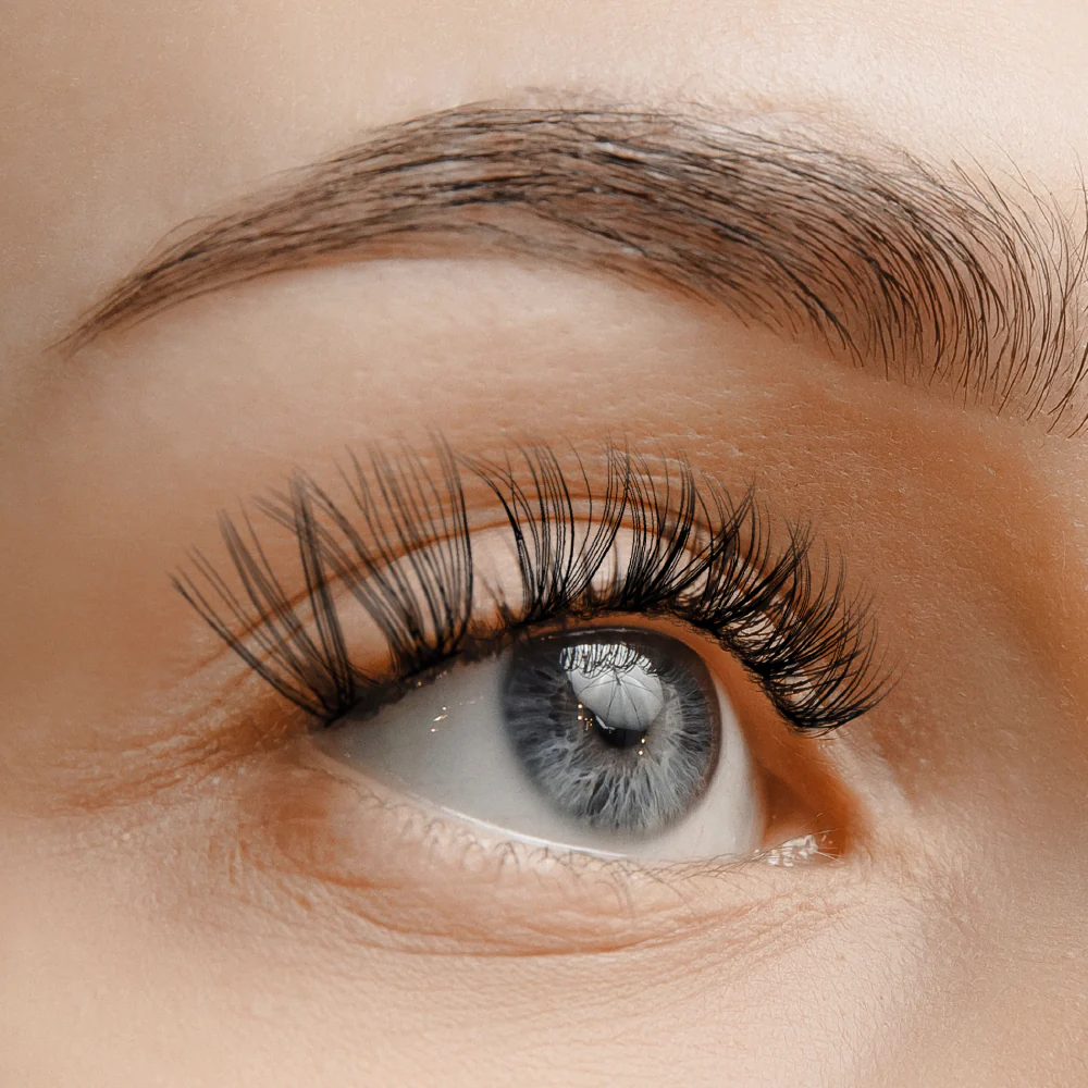 Vie Vie Natural Wispy Narrow Cluster Lashes 120pcs - Image 2