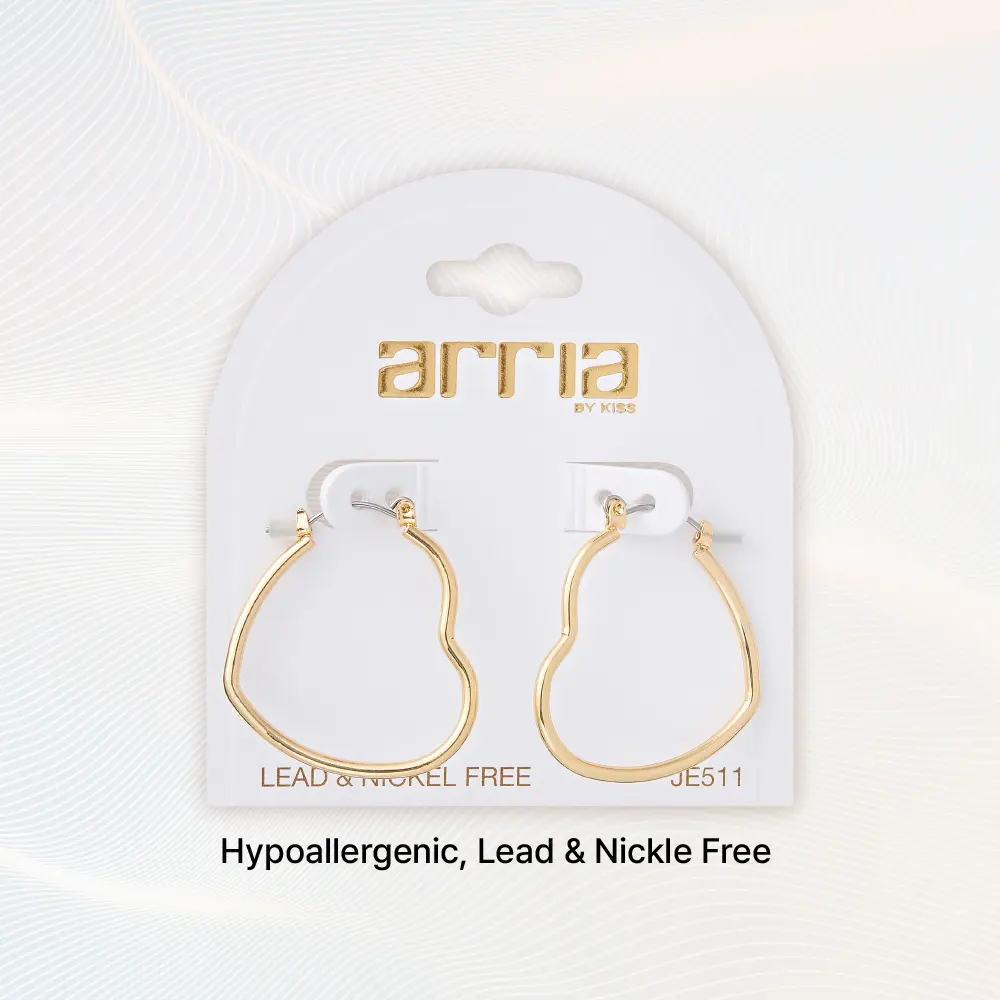 Arria Pincatch Heart Hoop Earrings in Gold Tone – 28mm - Image 3