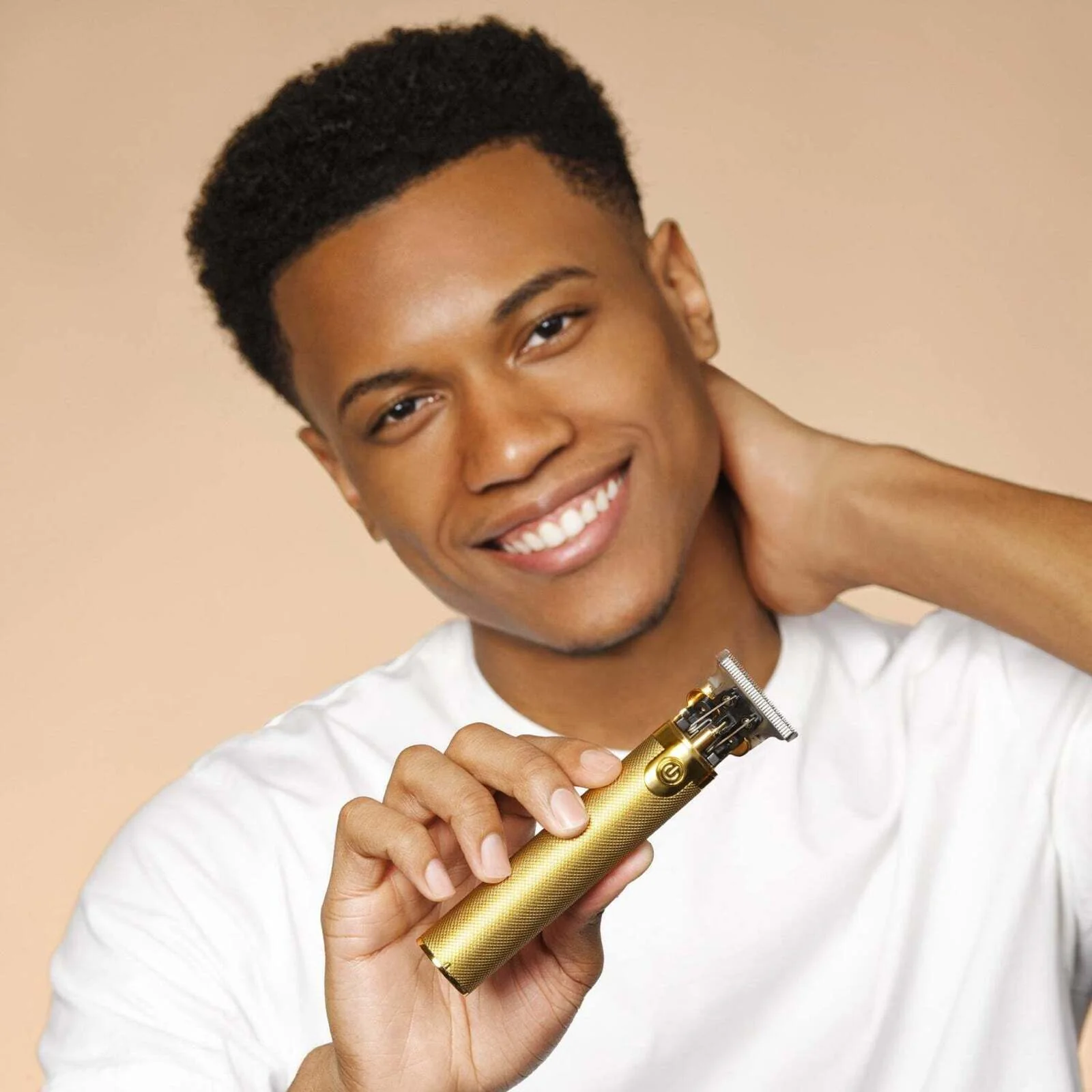 RED by KISS Precision Blade Cordless Trimmer - Gold - Image 9