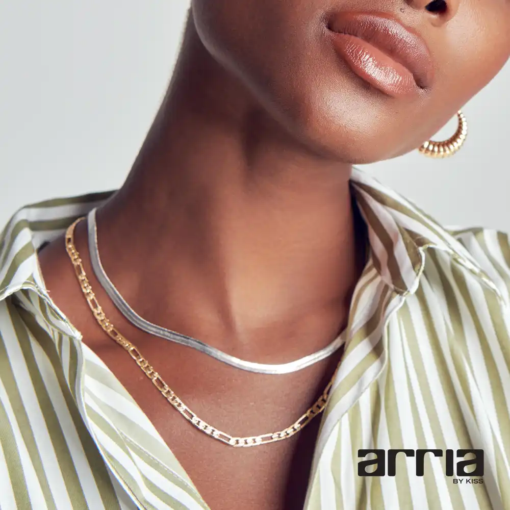 Arria Premium Gold Tone Figaro Chain Necklace - Image 2