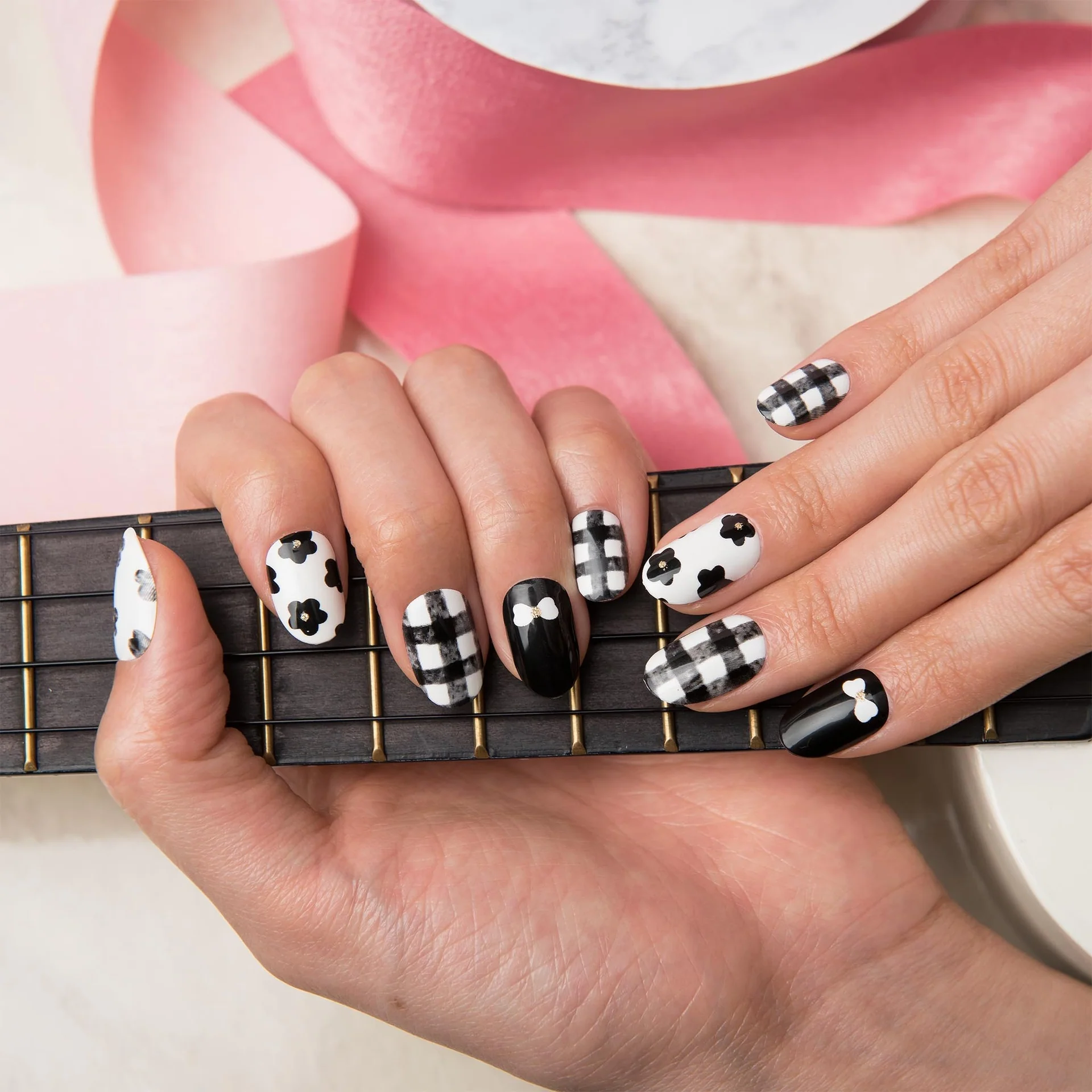 Kiss New York Press and Go Nail - Image 8