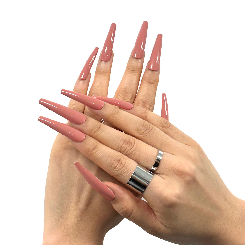 Gold Finger Sculpted Nails - Image 4