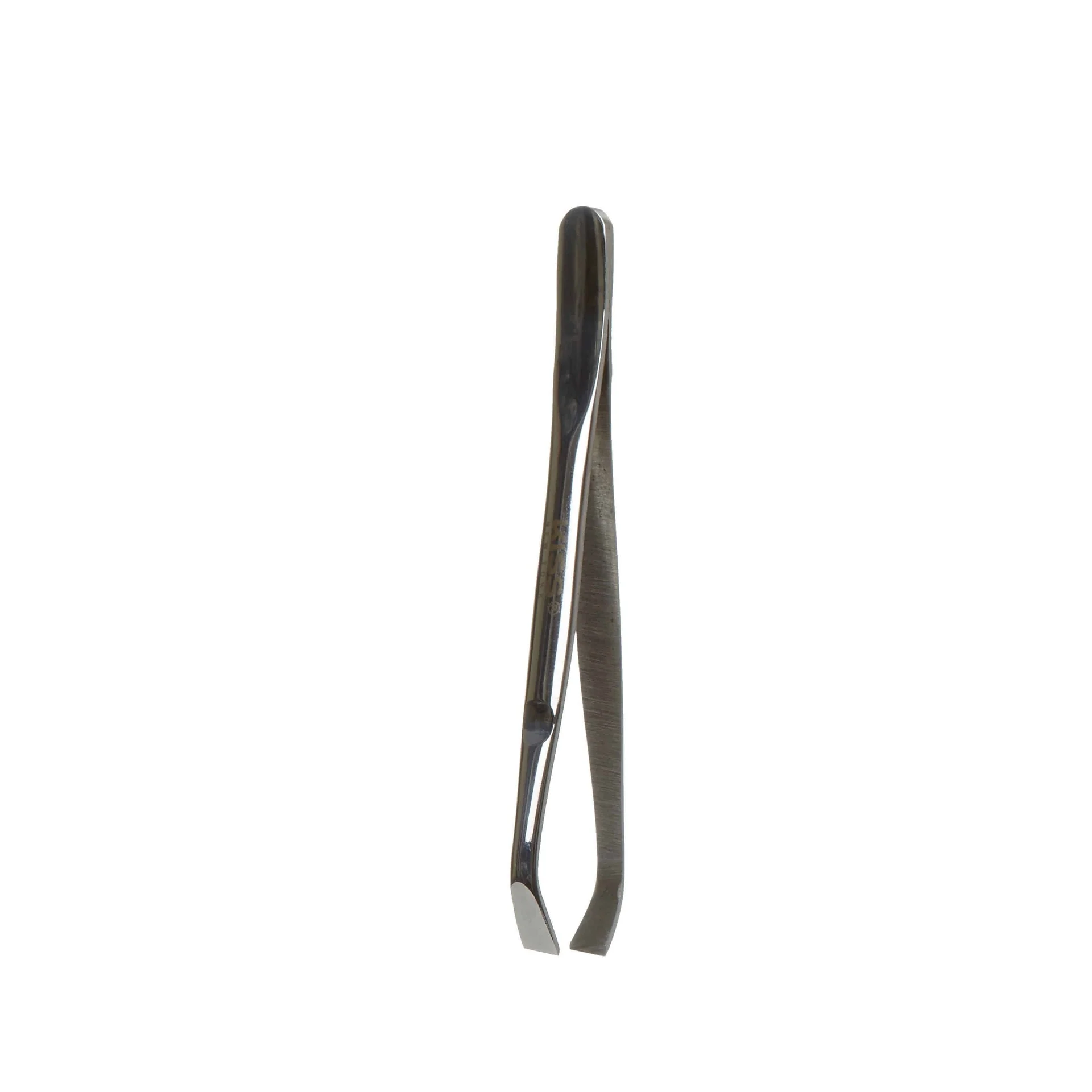 Kiss New York Slant Tip Tweezer - Image 3