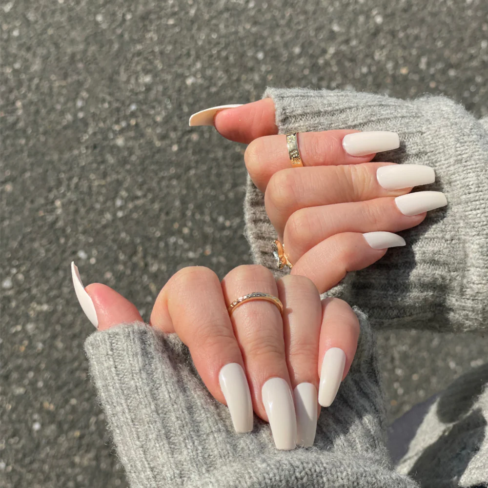 Gold Finger Solid Color Nails - Image 2