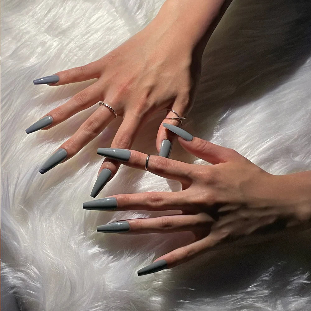 Gold Finger Solid Color Nails - Image 2