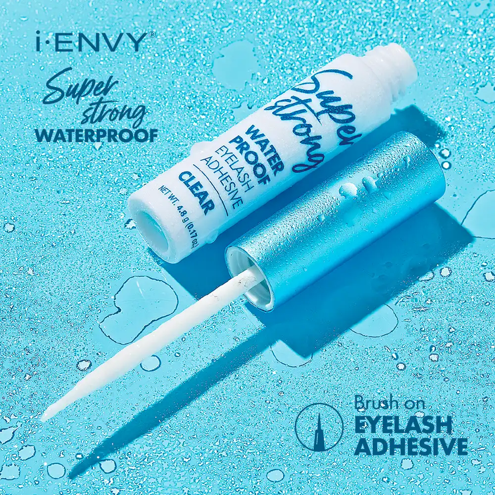 I-ENVY Super Strong Waterproof Clear Lash Glue - Image 3