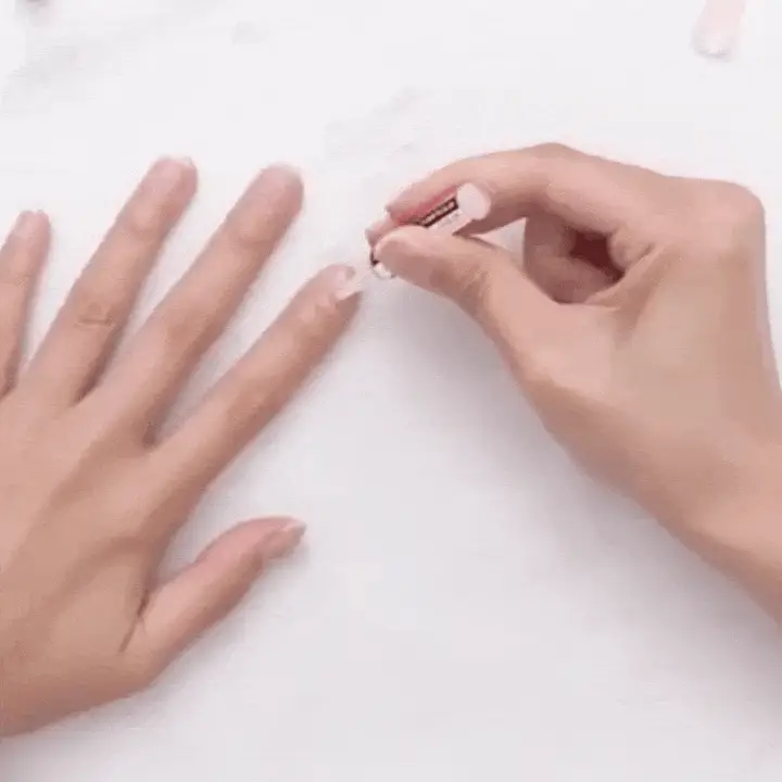 Gold Finger Trendy Glue-On False Nails - Children Sleepin - Image 2