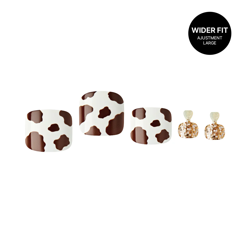 Gold Finger Trendy Wider Fit Toenails - Cow Said - Image 3