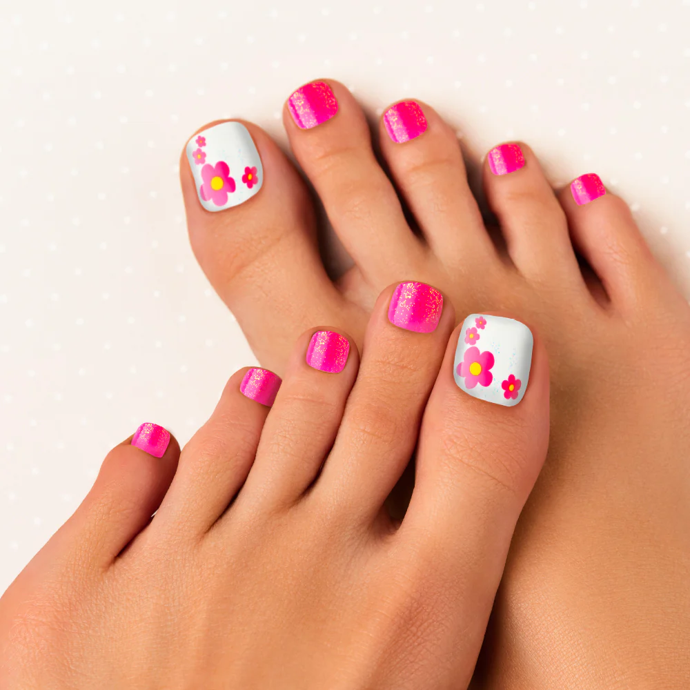 Gold Finger Trendy Wider Fit Toenails - Florals - Image 2